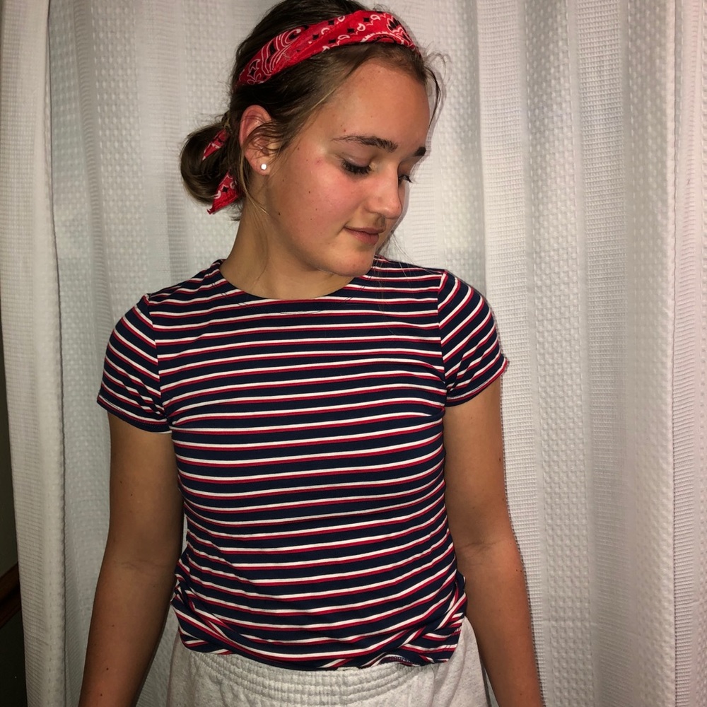 Cupio signature striped high neck tshirt